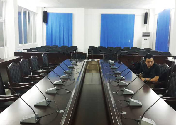 广东佛岗陶瓷企业集团会议室