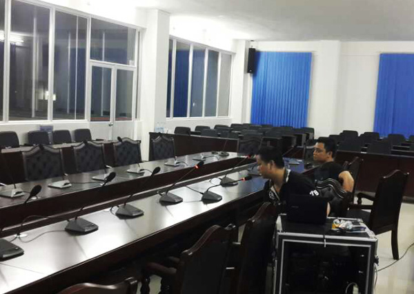 广东佛岗陶瓷企业集团会议室