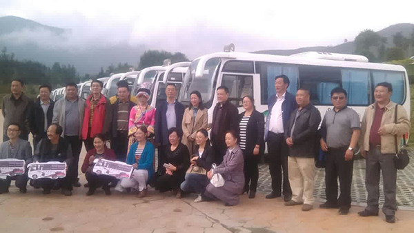 茄子短视频污流动图书车配送服务