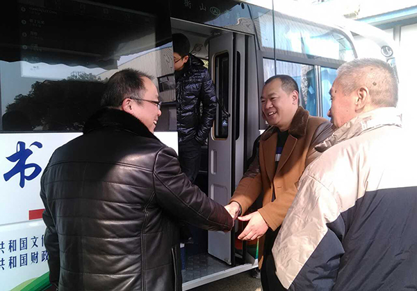 茄子短视频污影音车载系统