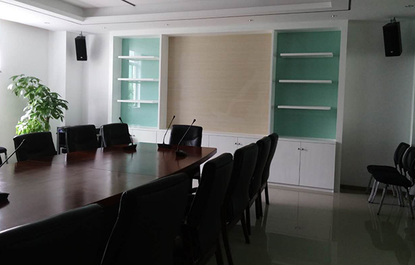 茄子短视频污会议室音响