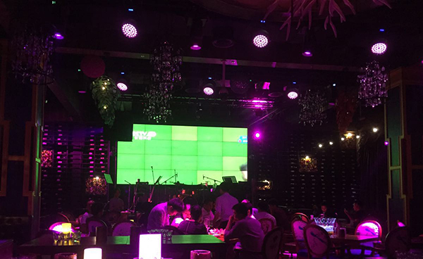 茄子短视频污酒吧音响