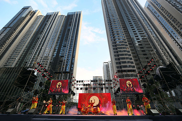 JSL茄子视频黄色片音响助阵杨箕村大摆千桌酒席贺回迁