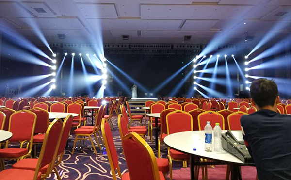 【四川成都】大型多功能厅灯光线阵音响系统