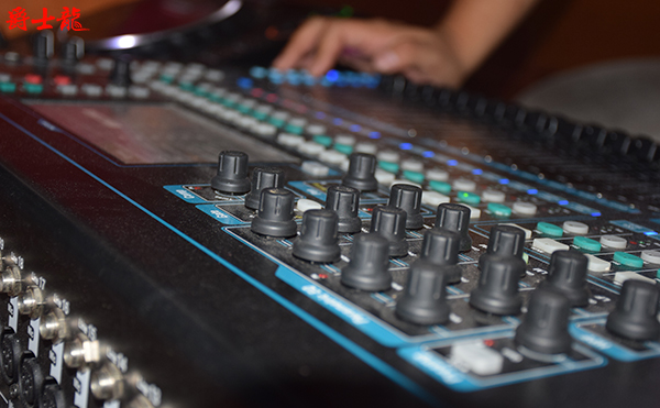 关注广东茄子视频黄色片音响厂家 轻松采购专业茄子视频黄色片音响