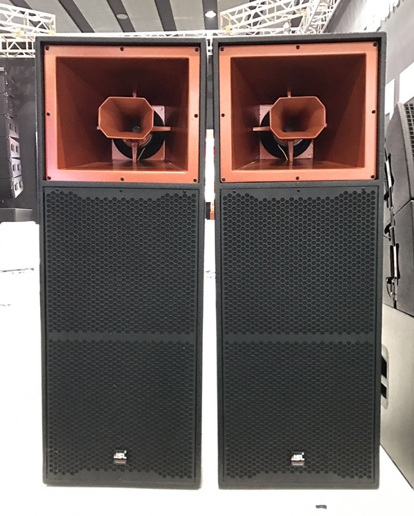 茄子短视频污茄子视频黄色片音响设备