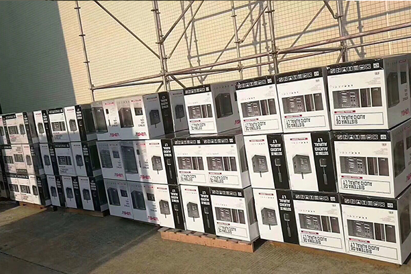 墨西哥客户再次定制400套有源声柱组合