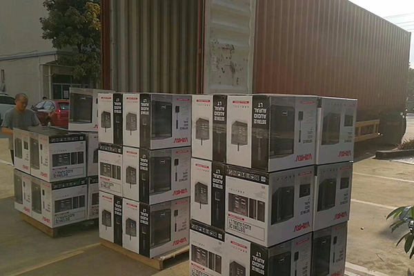 墨西哥客户再次定制400套有源声柱组合