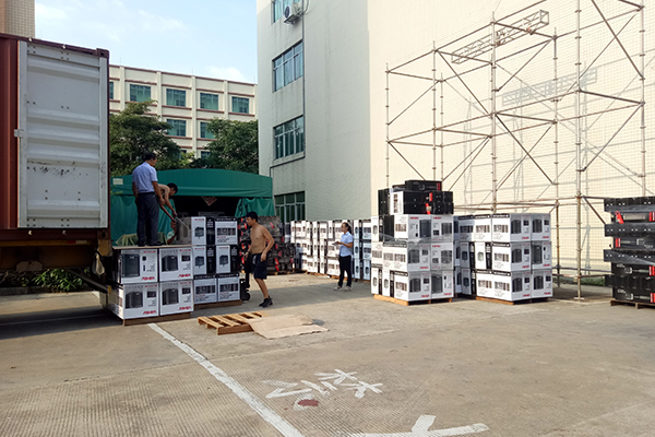 墨西哥客户再次定制400套有源声柱组合