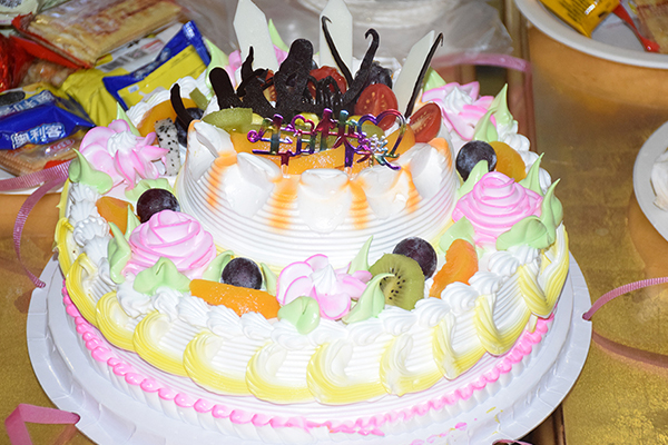 万昌音响员工生日会丨因为有你更加精彩