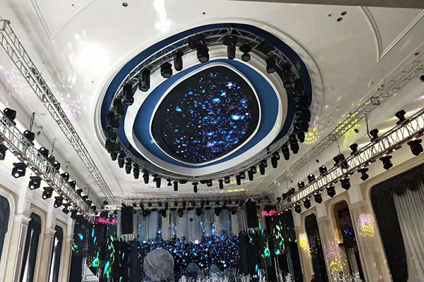 【茄子短视频污音响】LAB608线阵列系统助力河南焦作艳阳天酒店