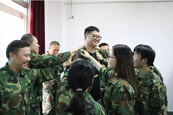 拓展智慧潜能——万昌音响2018户外拓展活动完满结束