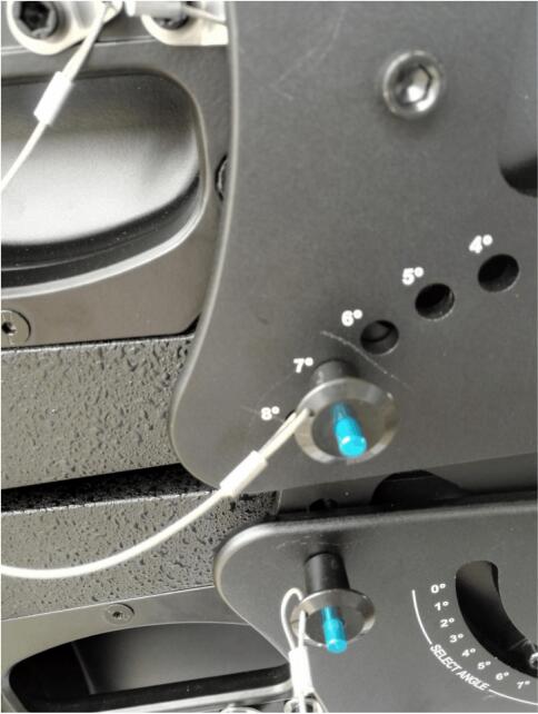 JSL茄子短视频污音响线阵的安装步骤