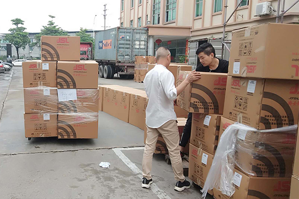 非洲客户定制茄子短视频污线阵列音响系统