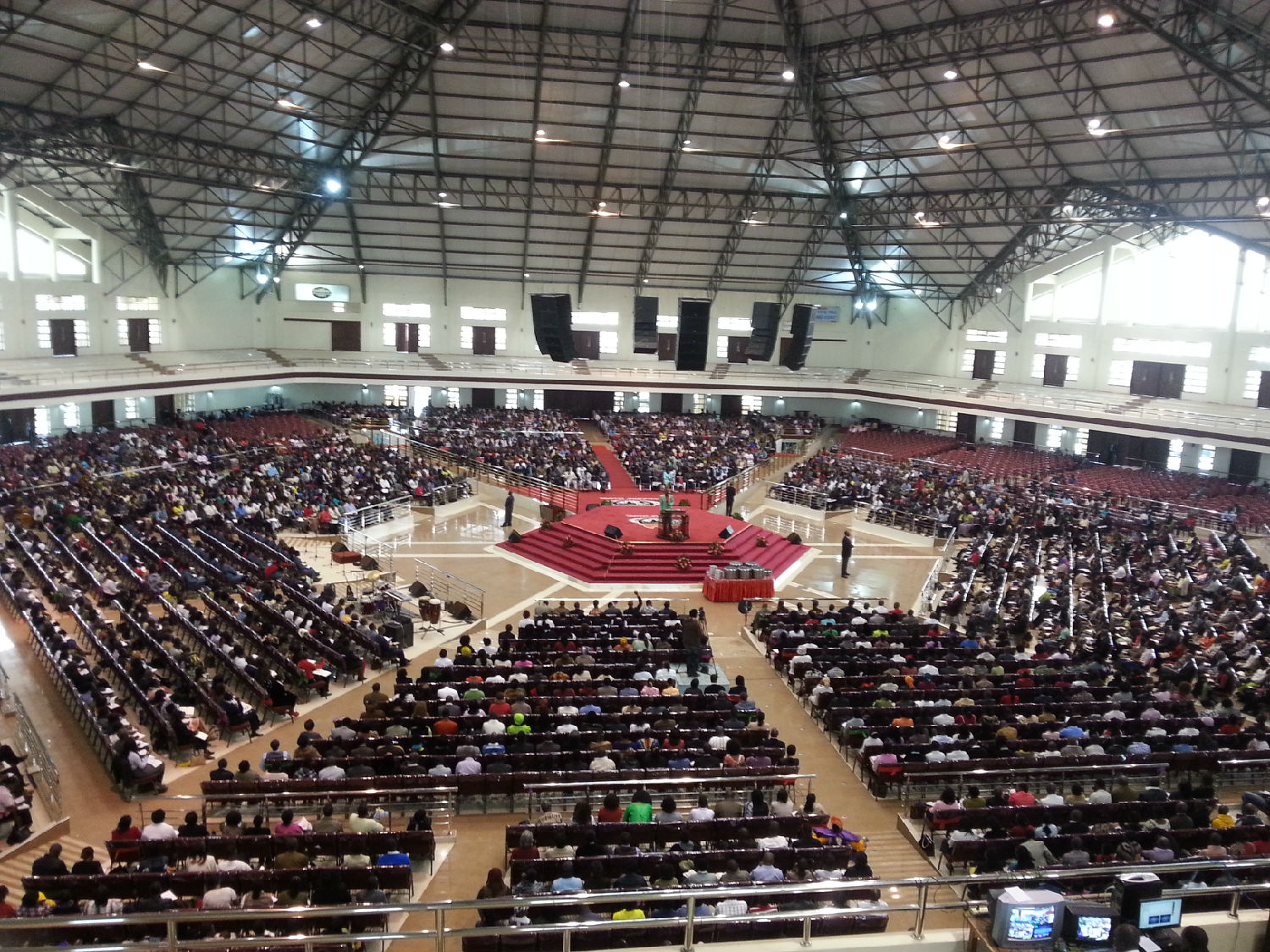 肯尼亚.jpg 肯尼亚.jpg