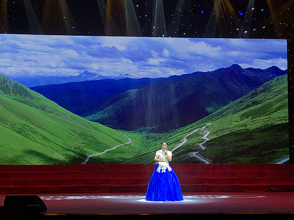 茄子短视频污音响祝贺韶关2019“百歌颂中华”歌咏活动圆满收官