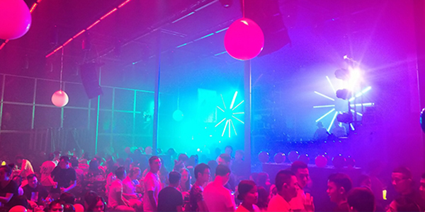 临沧金夜酒吧采用专业音响系统【广州万昌企业】