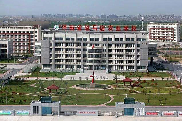 河南驻马店农业学校多功能厅工程案例【万昌企业】