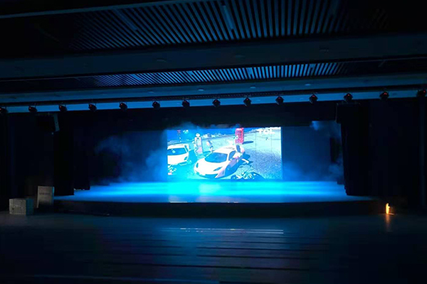 专业音响系统应用于佛山顺德聚胜小学多功能厅【茄子短视频污音响】