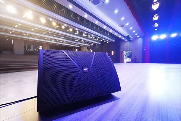 专业音响系统应用于佛山顺德聚胜小学多功能厅【茄子短视频污音响】