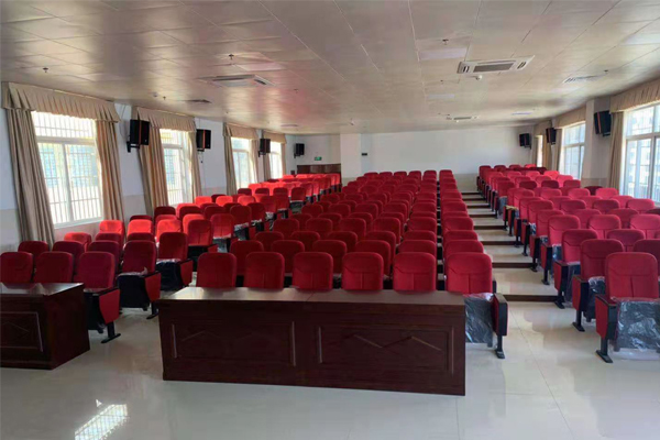 JSL茄子短视频污打造一流多功能厅扩声系统-玉林第一职业中等专业学校