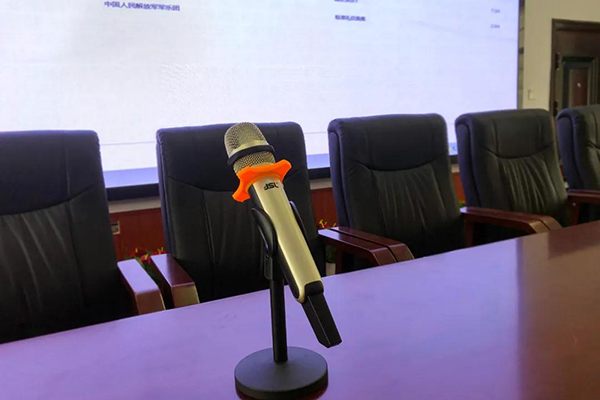 会议室音响设备中无线话筒断频跑频的简单处理方法【一】