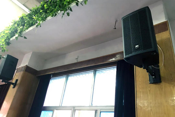 关于会议室音响设备话筒的选择及使用方法