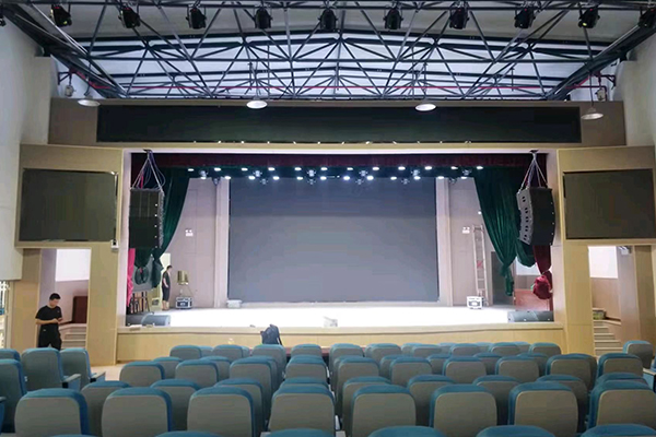 湖南宁乡市第三幼儿园多功能厅选用茄子短视频污专业音响系统