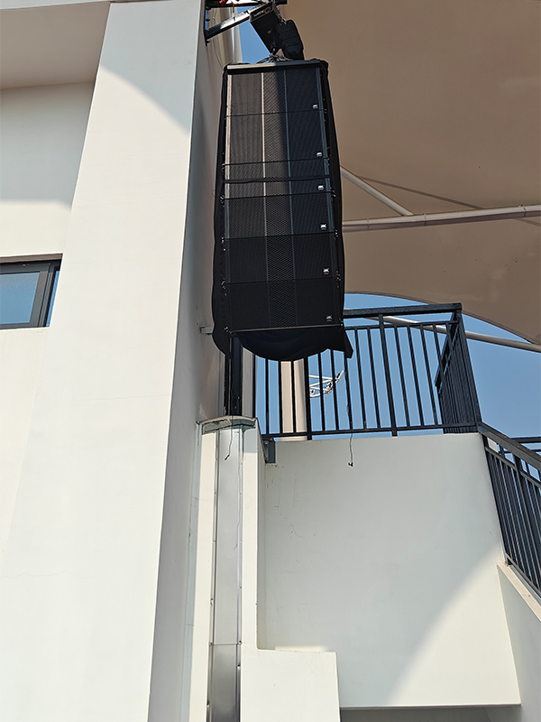 JSL茄子短视频污专业音响助阵开封文化艺术职业学院风雨操场