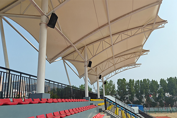 JSL茄子短视频污专业音响助阵开封文化艺术职业学院风雨操场