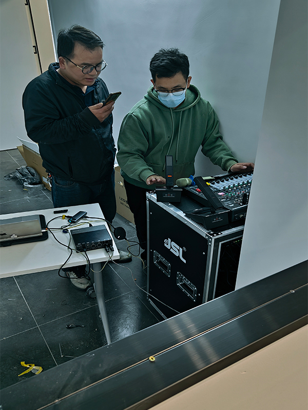 清远某运动科技公司选用JSL茄子短视频污音响