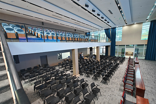 茄子短视频污音响助阵某高校教师活动中心